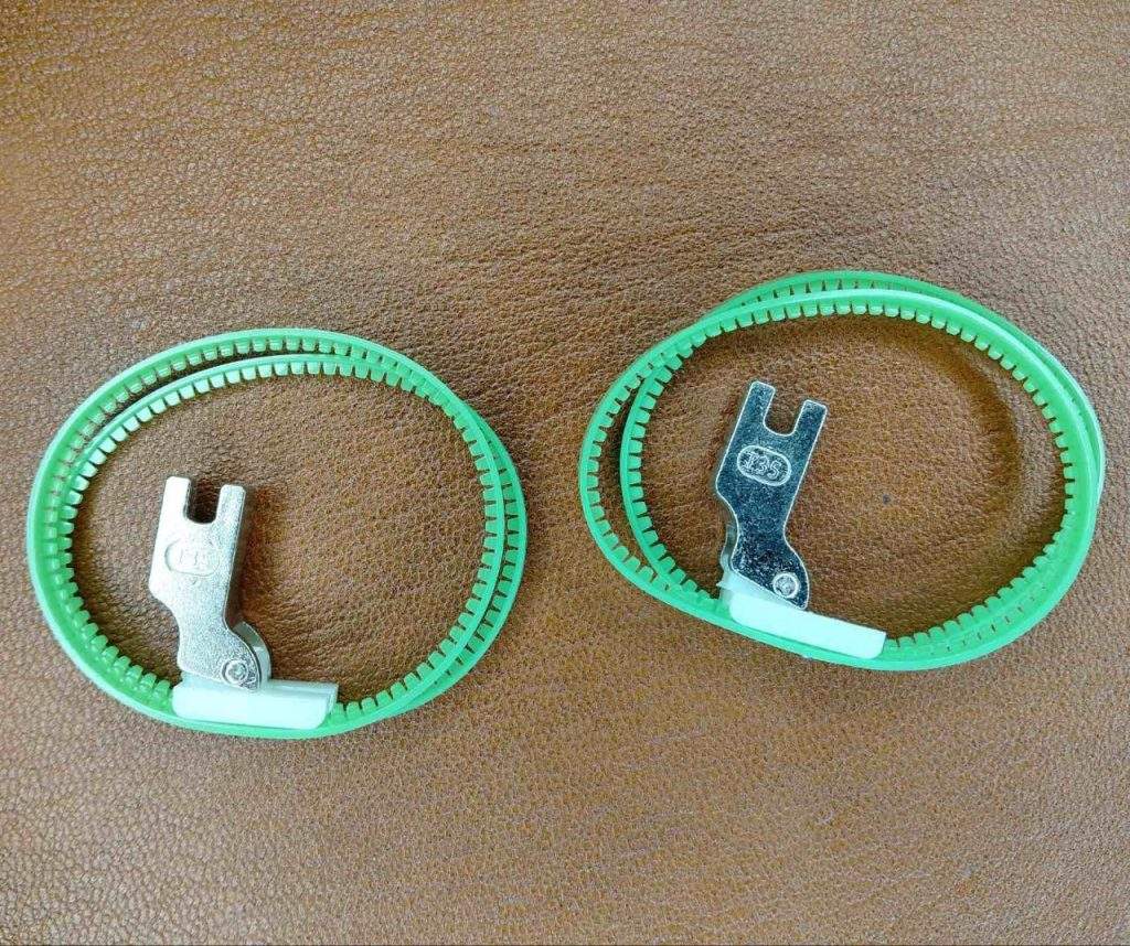 پایه تسمه ای چرخ خیاطی صنعتی - عابدینی دوخت