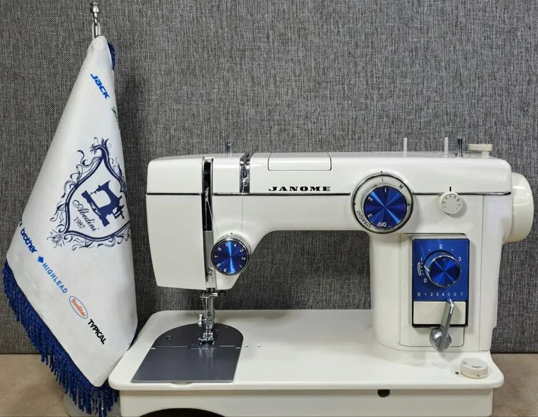 چرخ خیاطی ژانومه 804 (استوک ژاپن) وارداتی چرخ خیاطی ژانومه 804 (استوک ژاپن) وارداتی - عابدینی دوخت